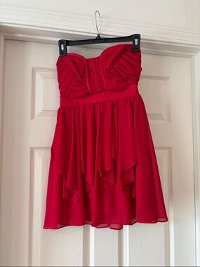 XOXO red strapless prom dress size 0/0